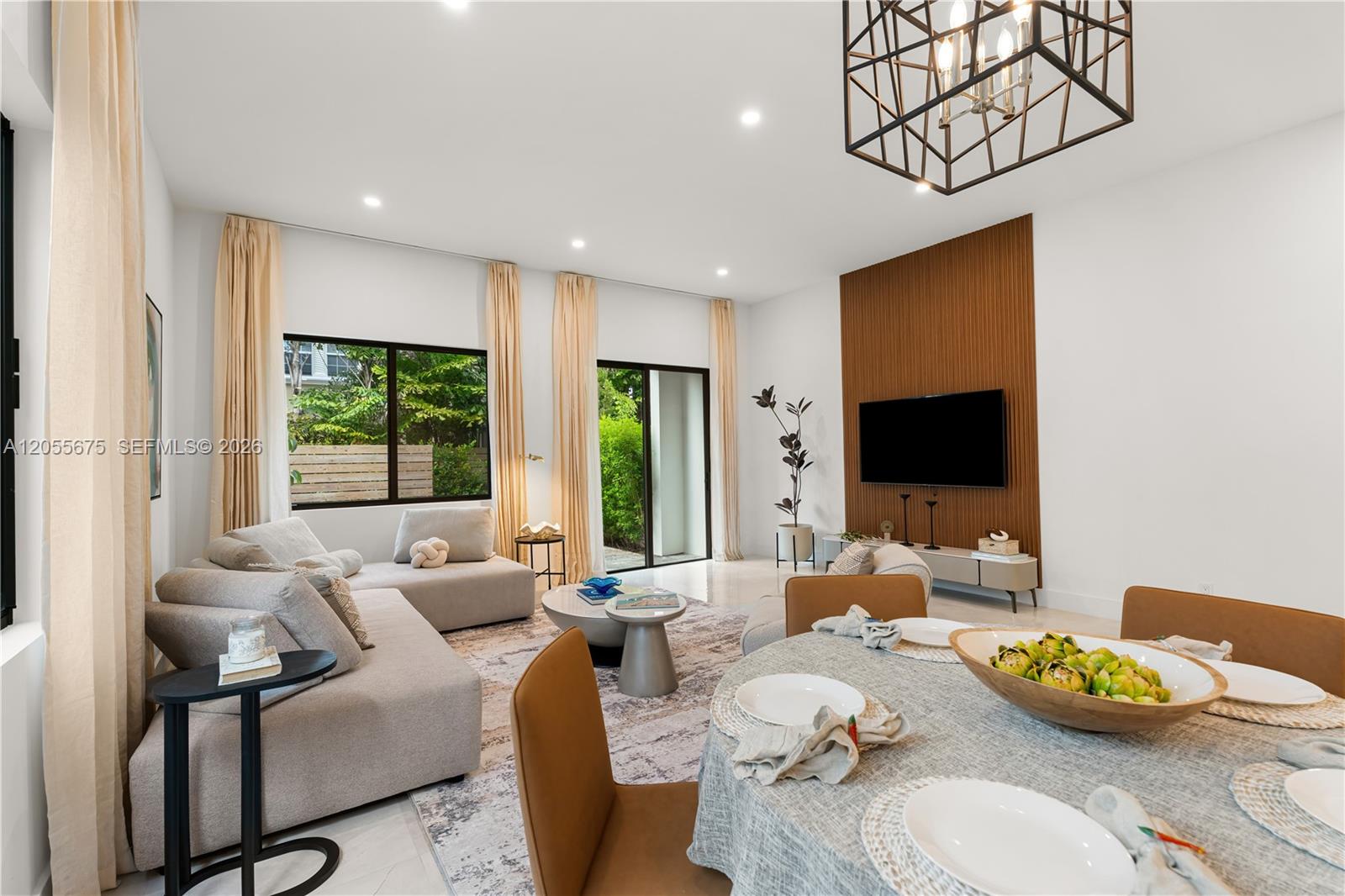 A12055675 Property Photo 23