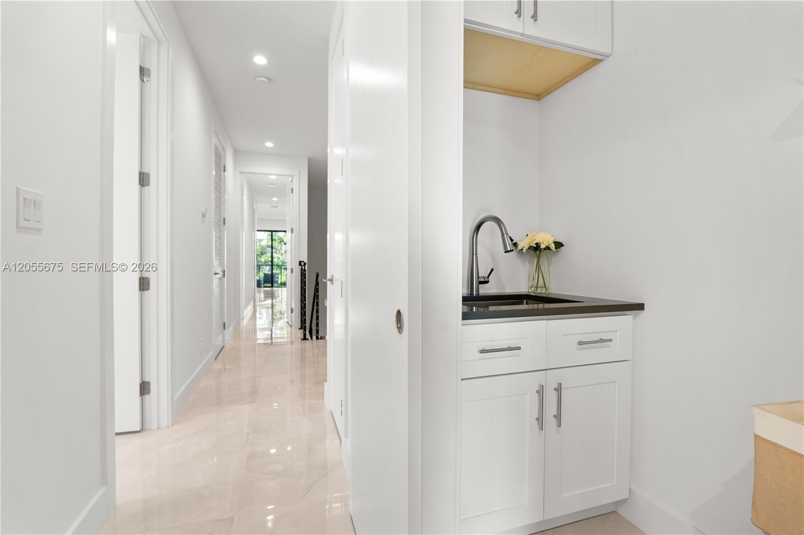 A12055675 Property Photo 29