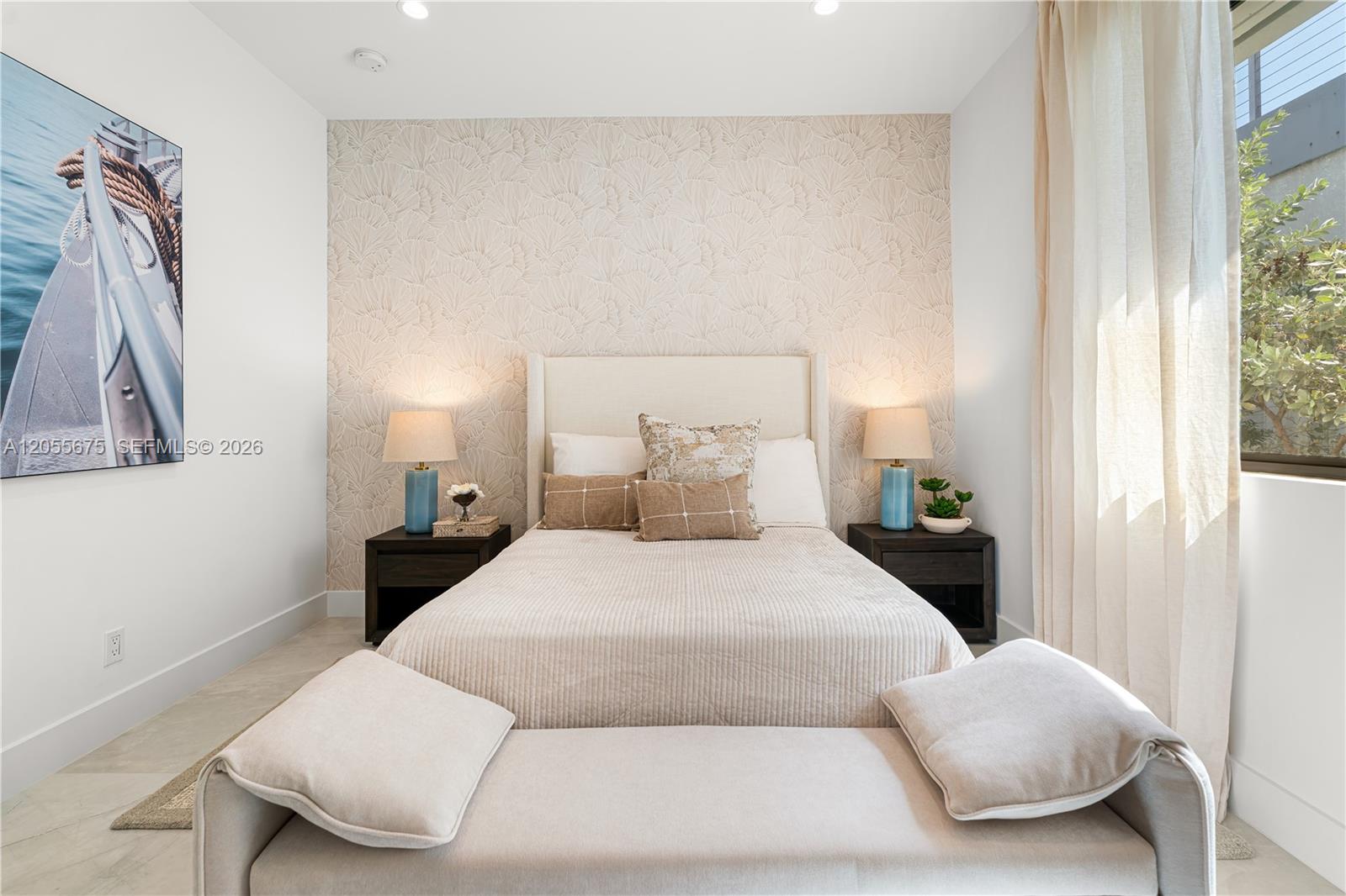A12055675 Property Photo 39