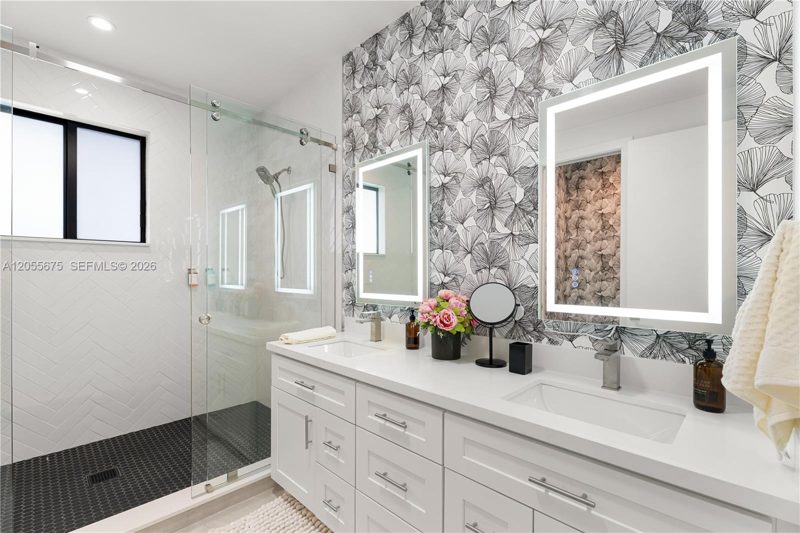 A12055675 Property Photo 52
