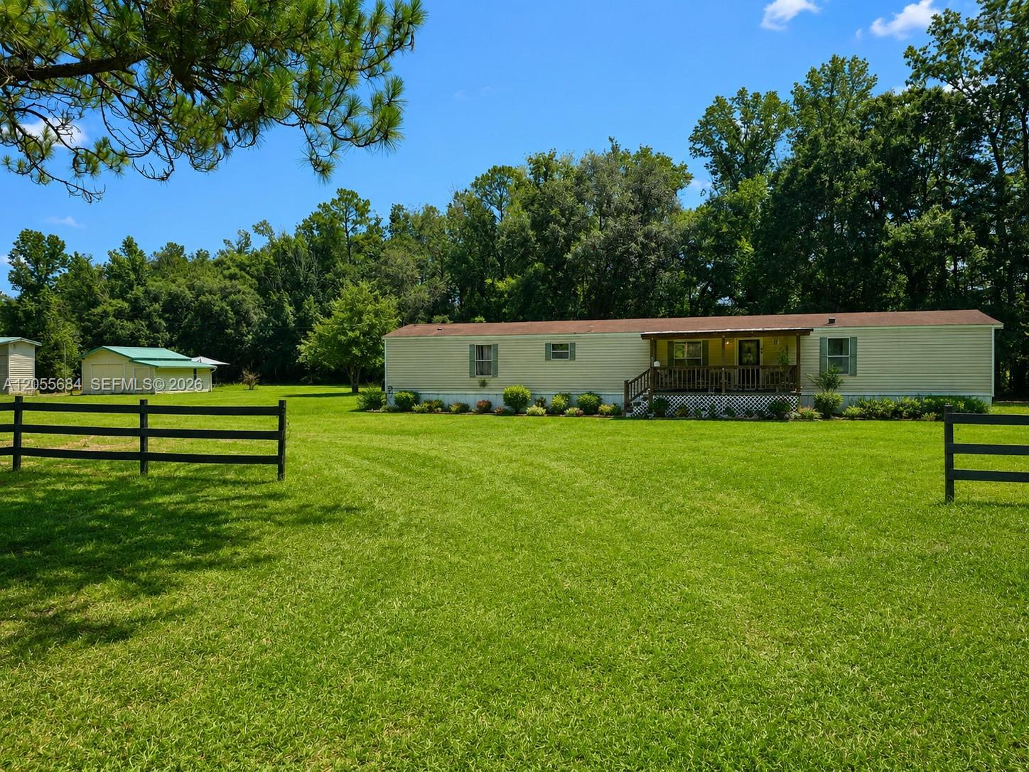 11693 County Road 229 Property Photo 1