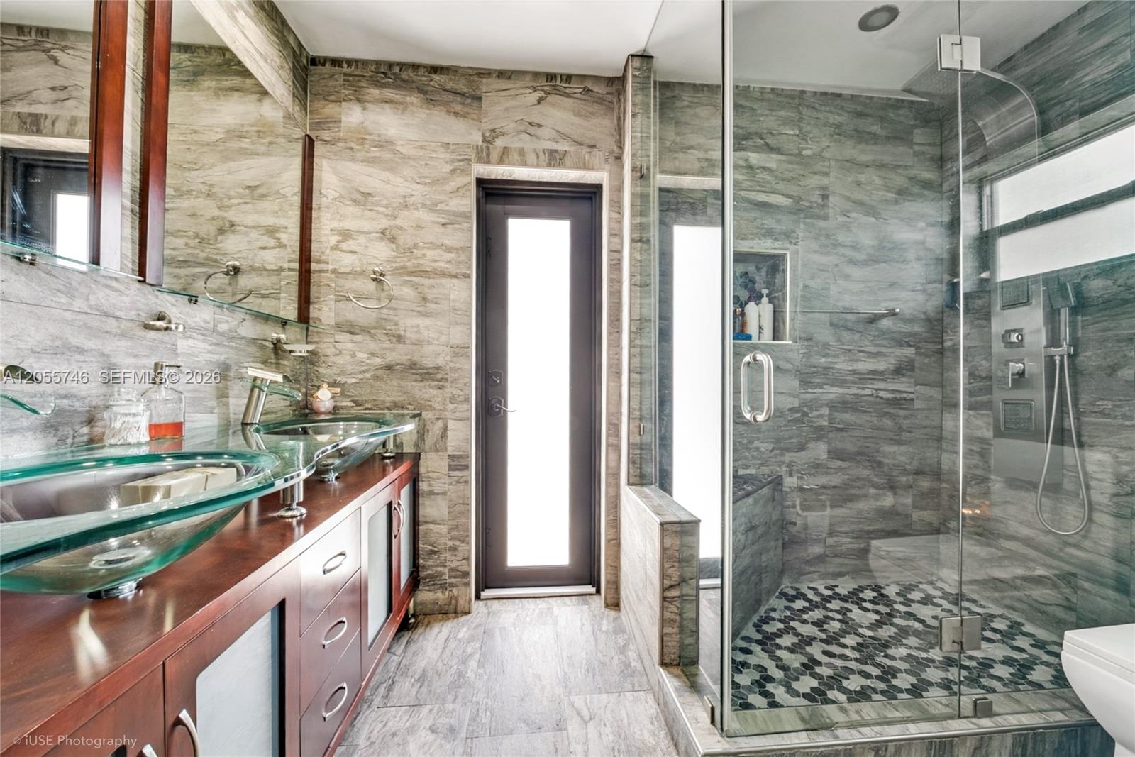 A12055746 Property Photo 9