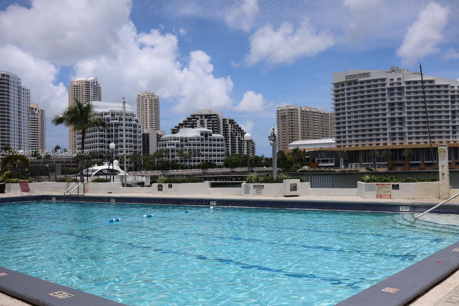 905 Brickell Bay Drive 1022 Property Photo 3