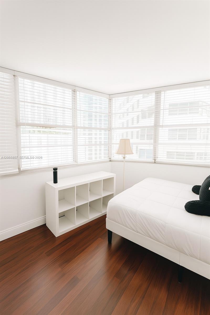 905 Brickell Bay Drive 1022 Property Photo 4