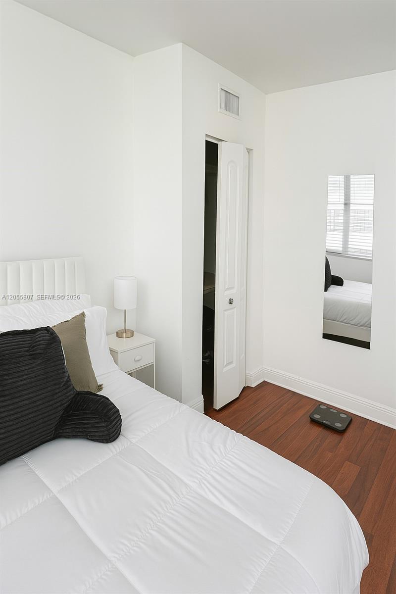 905 Brickell Bay Drive 1022 Property Photo 17