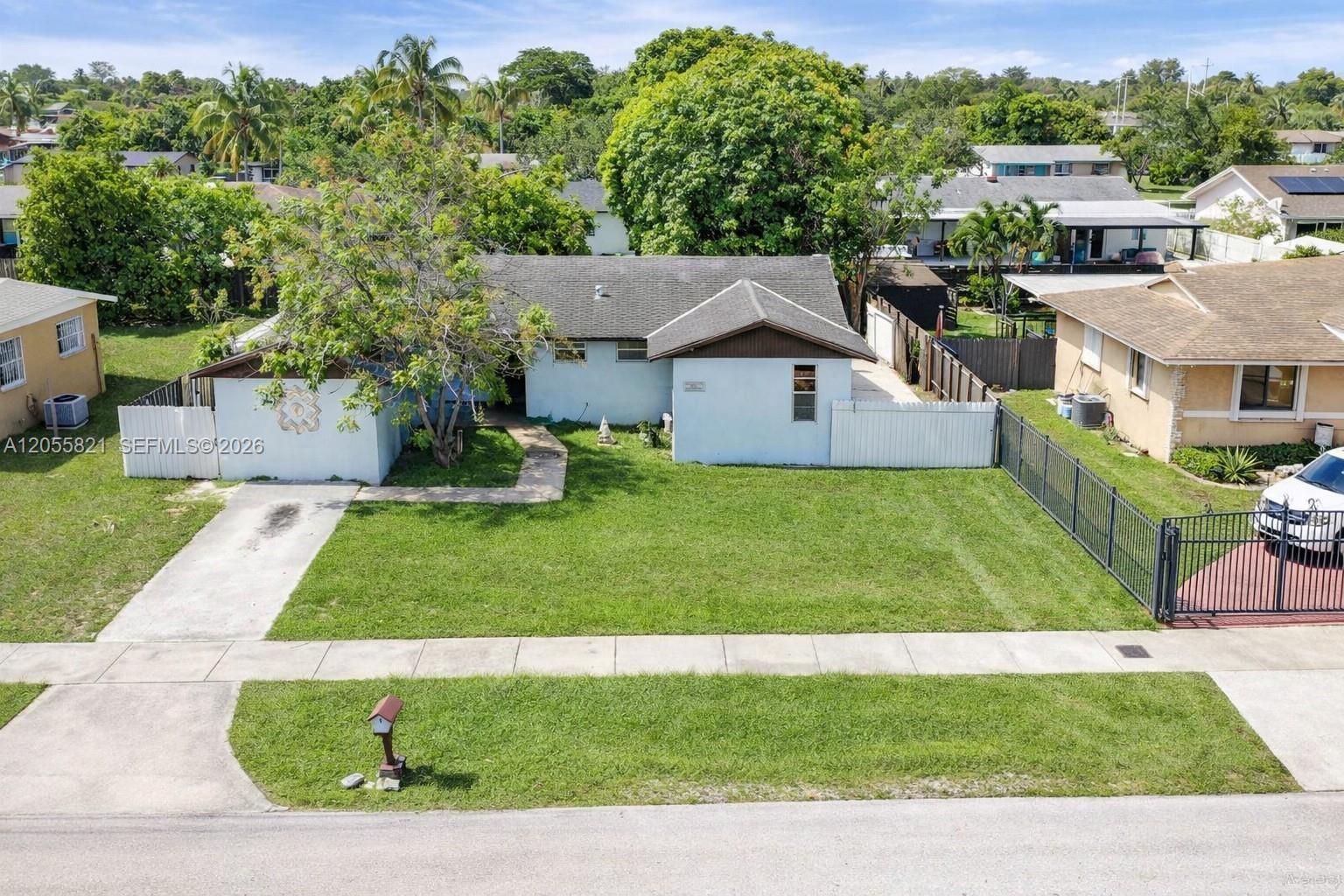 10221 Sw 169th Street Property Photo 1