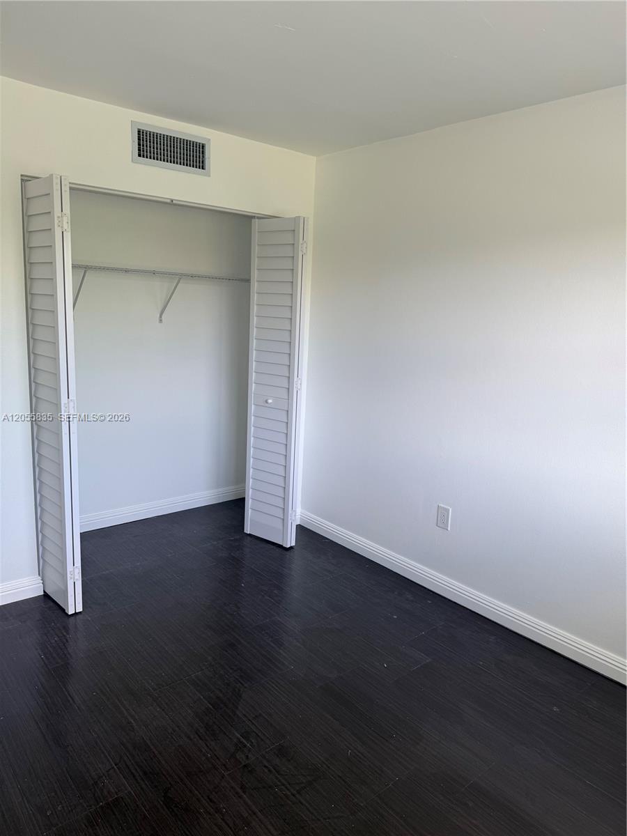 7195 Nw 179th Street 211 Property Photo 8