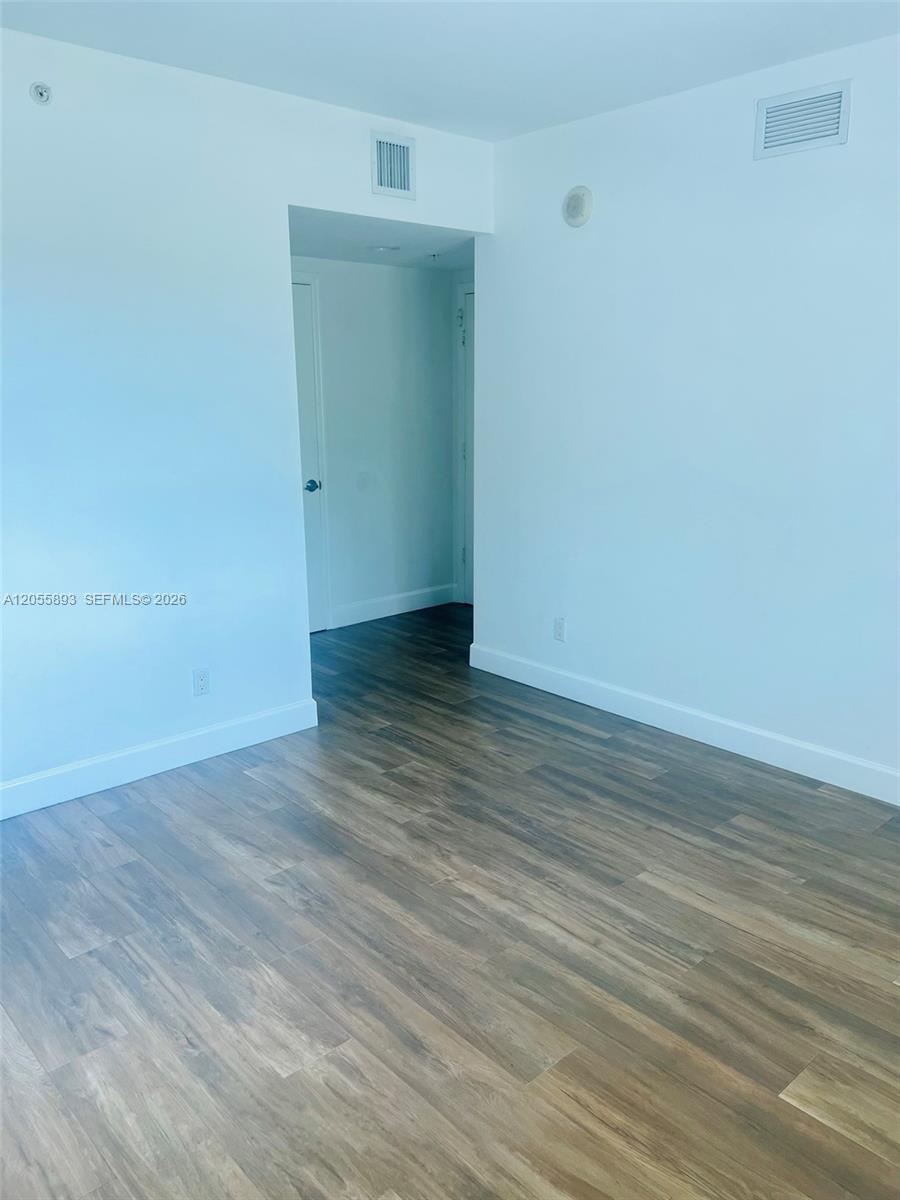14951 Royal Oaks Lane 409 Property Photo 17