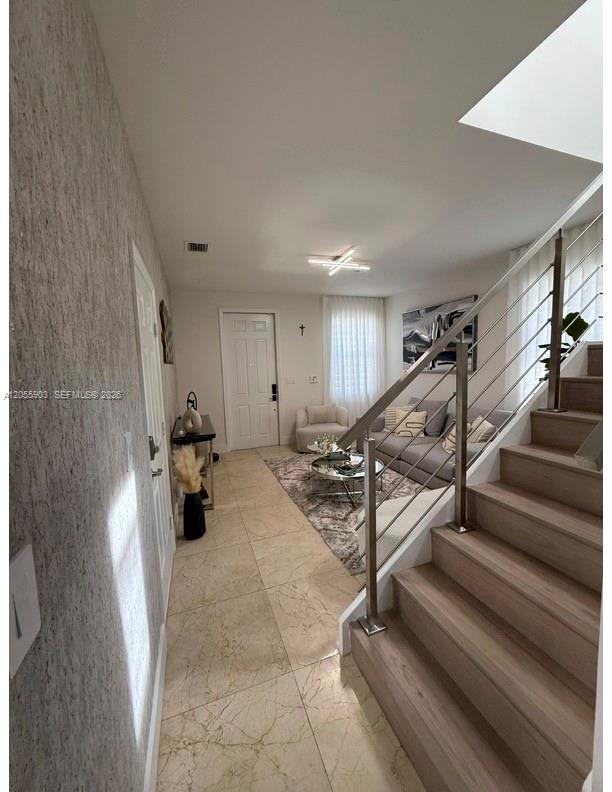 7022 Nw 102nd Place Property Photo 12