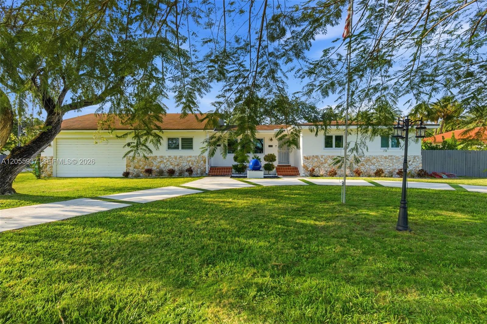 10795 Sw 34th Street Property Photo 1
