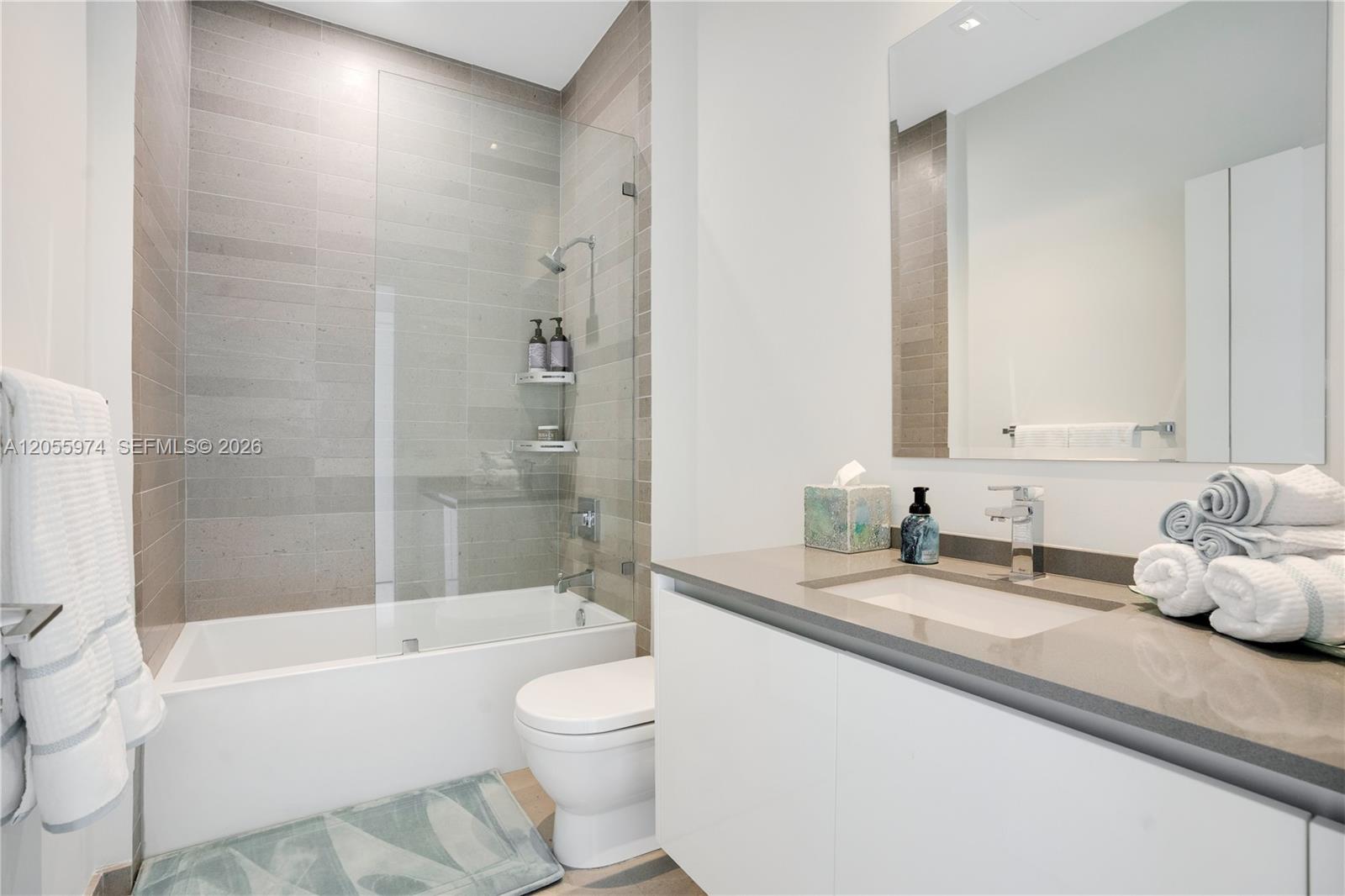 88 Sw 7th Street Ph 4303 Property Photo 42