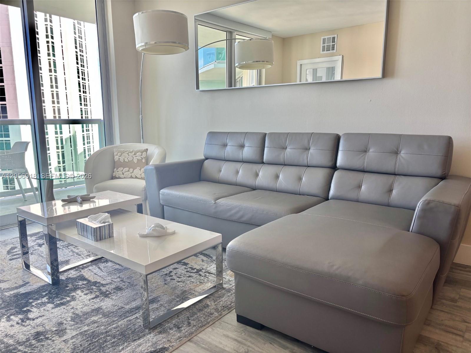 3901 S Ocean Drive 10l Property Photo 12