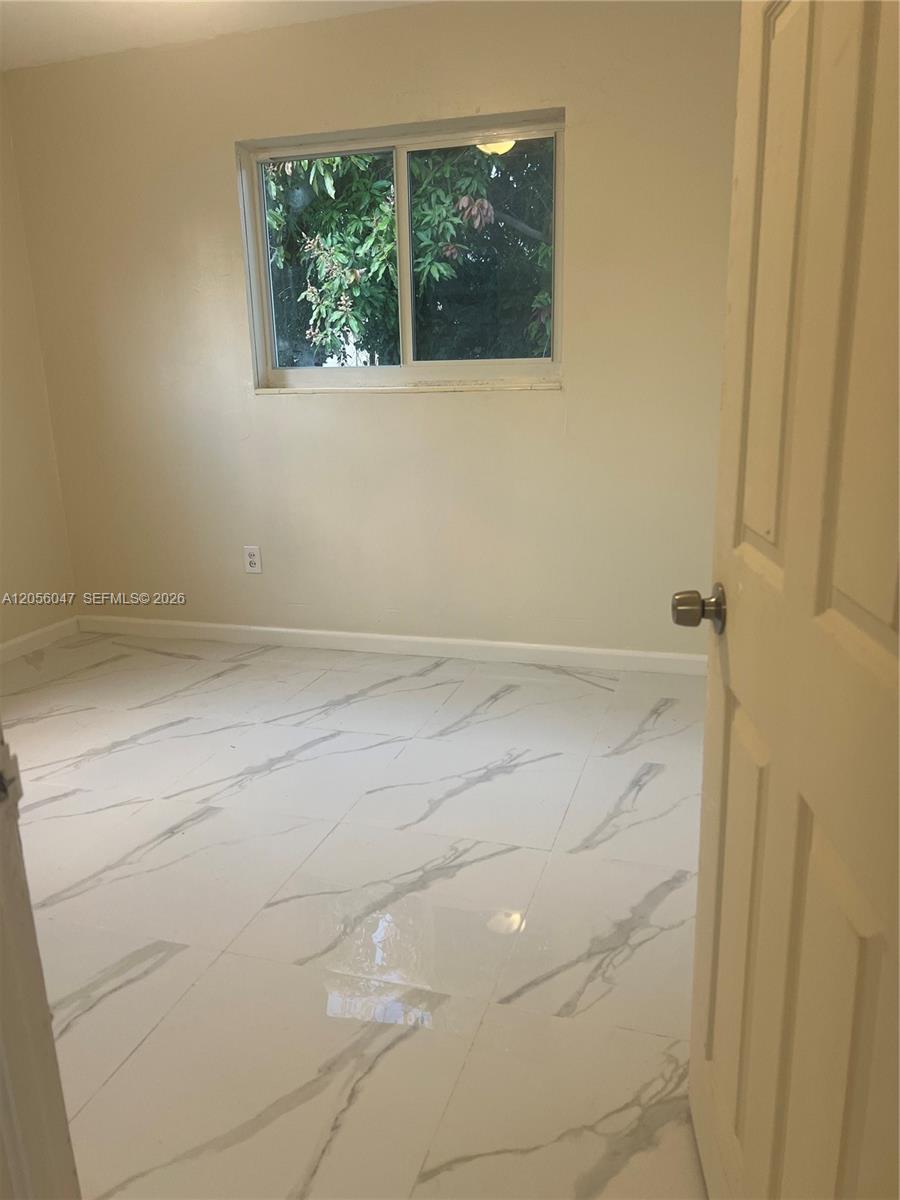 395 Ne 112th Street Property Photo 5