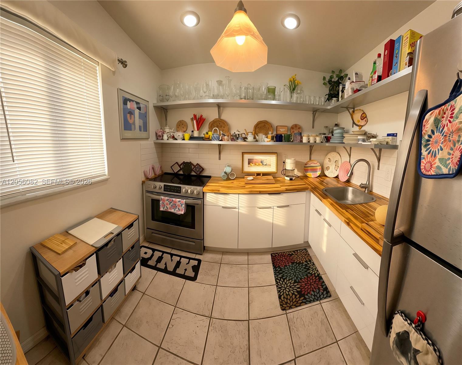 7860 Camino Real 412 Property Photo 6