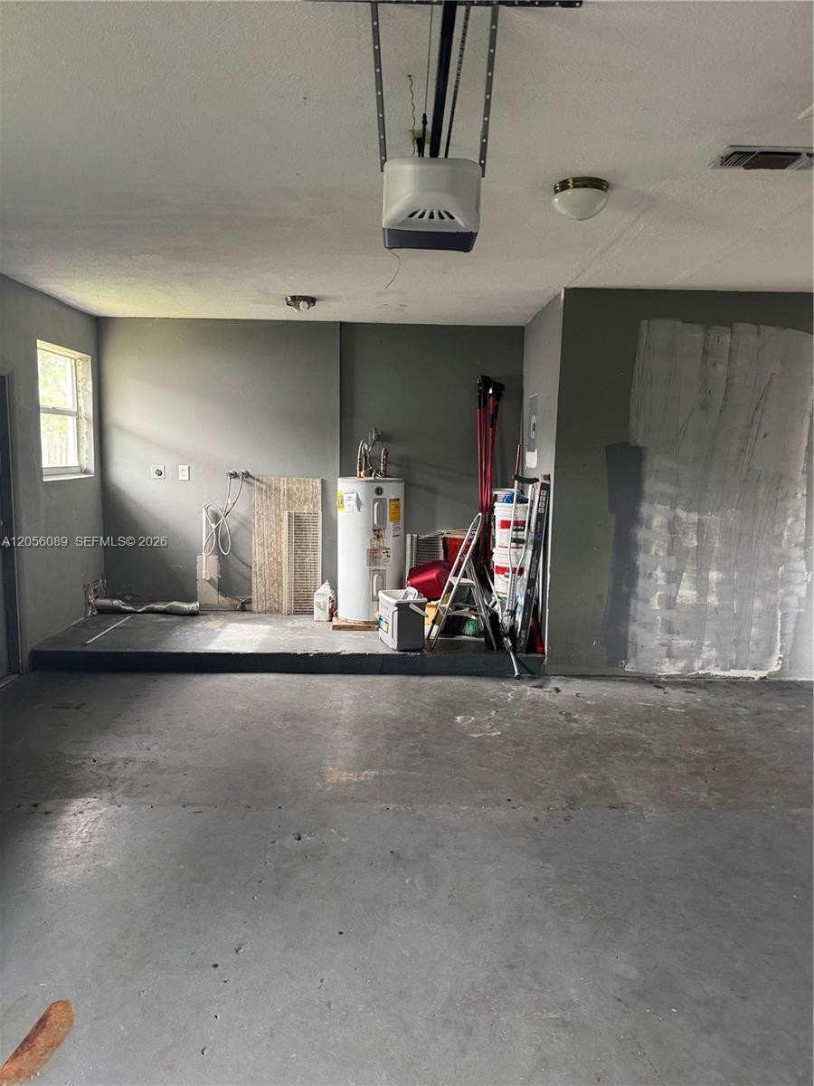 4361 Nw 15th Street Property Photo 13