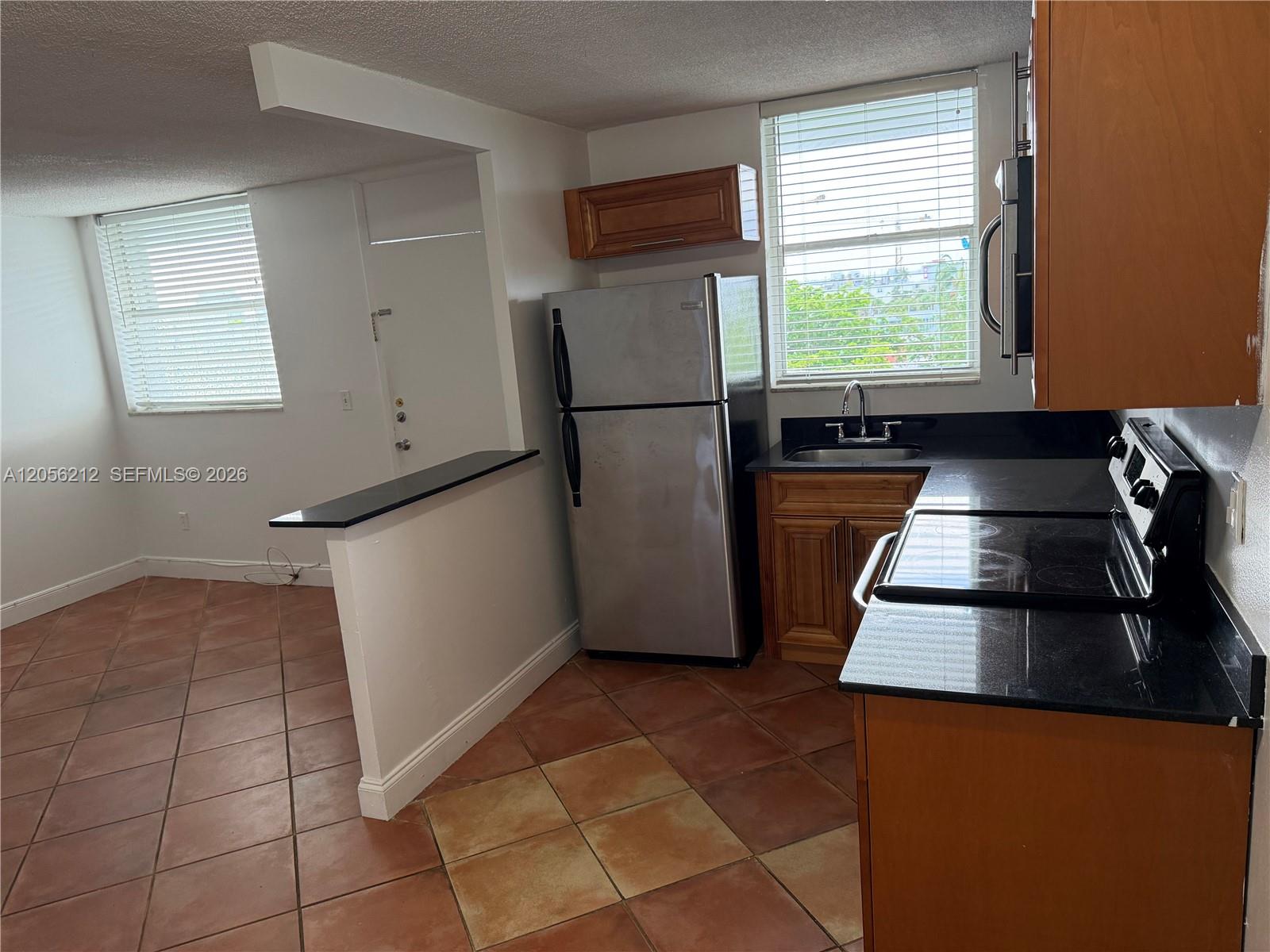 1801 S Treasure Drive 510 Property Photo 2