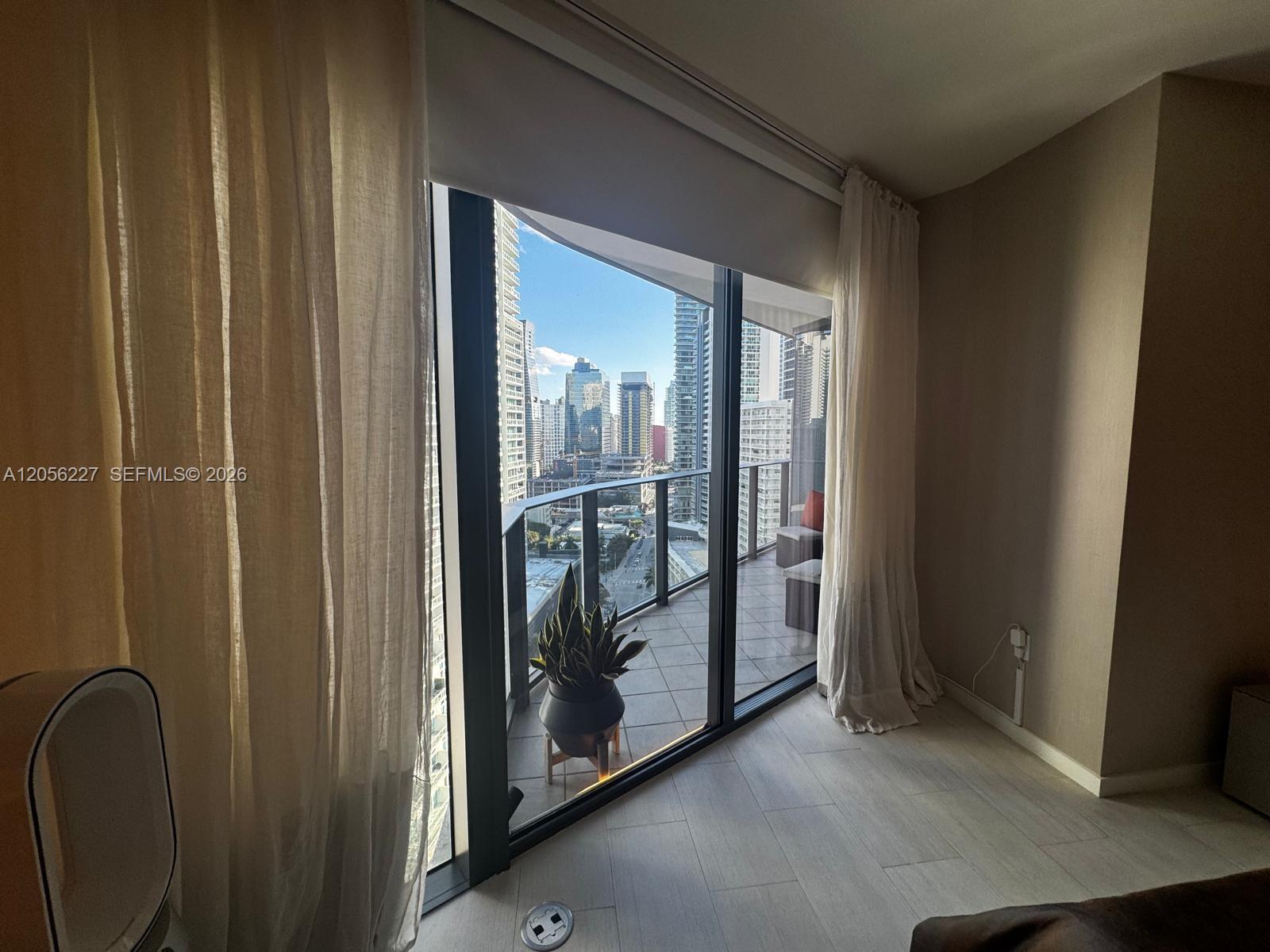 1000 Brickell Plaza 2301 Property Photo 13