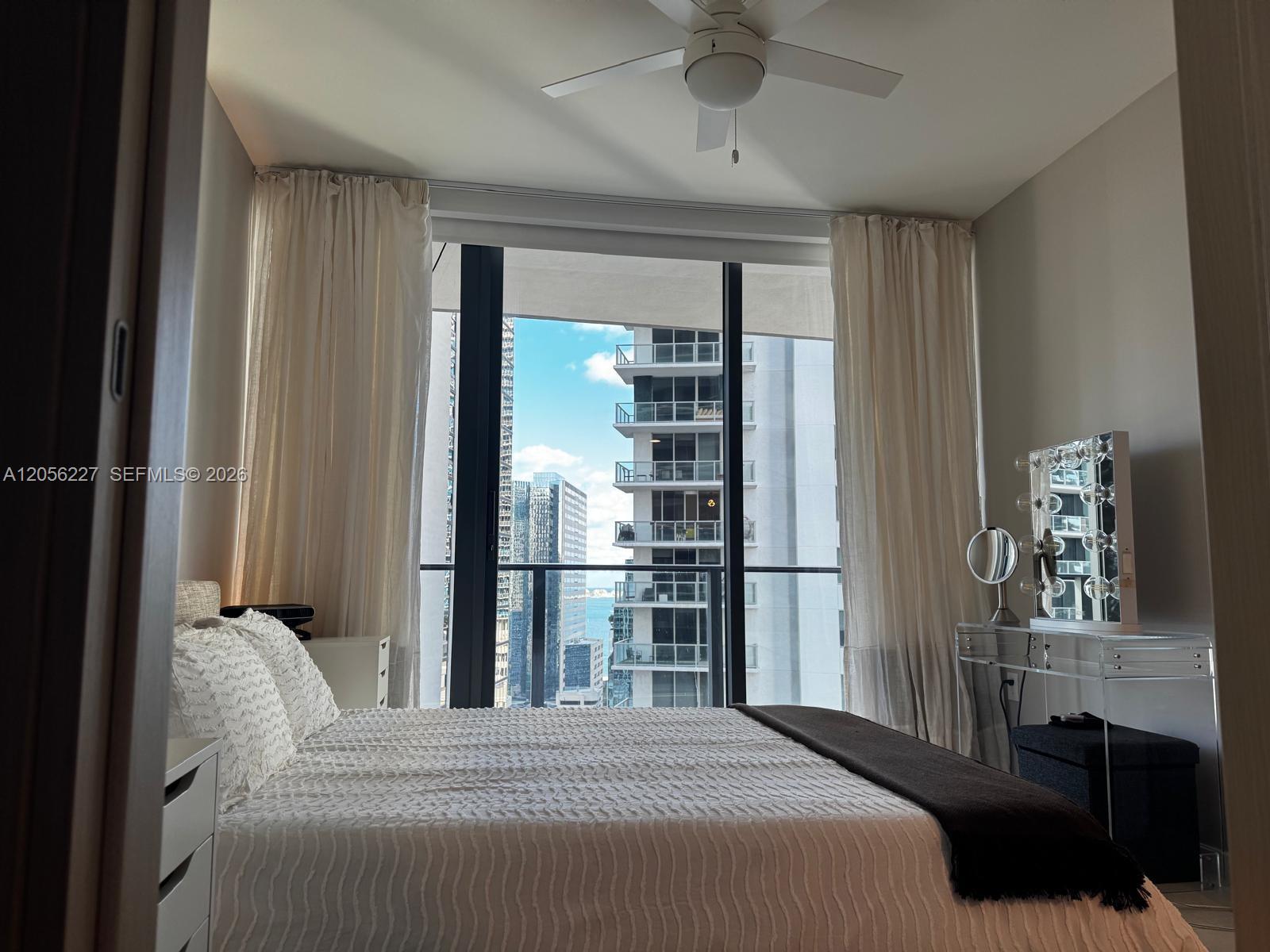 1000 Brickell Plaza 2301 Property Photo 17