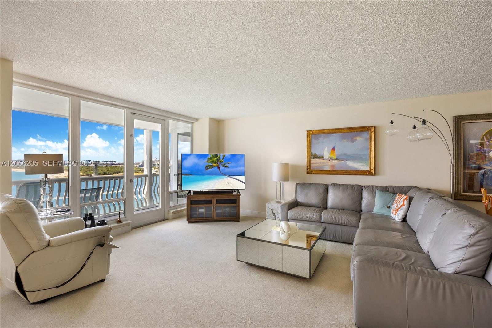 2200 S Ocean Lane 808 Property Photo 4
