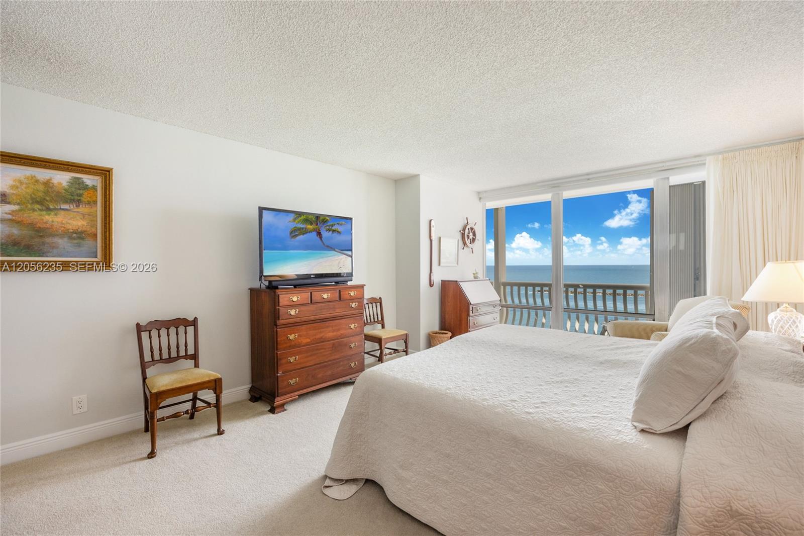2200 S Ocean Lane 808 Property Photo 12