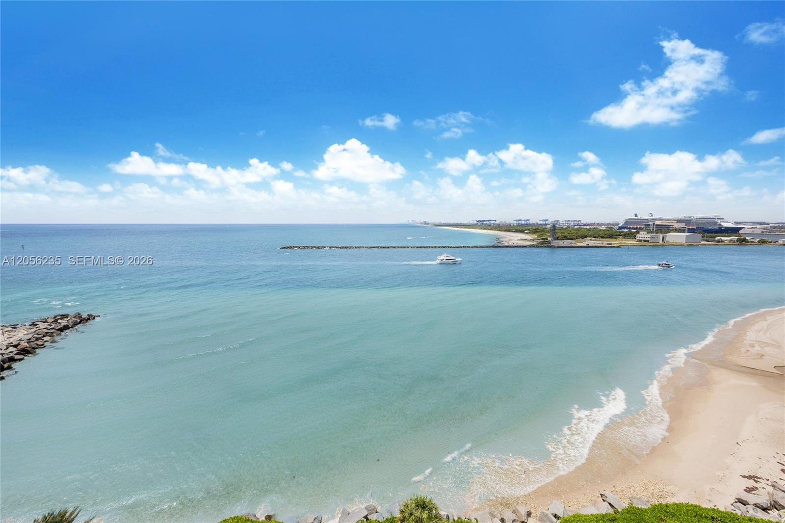 2200 S Ocean Lane 808 Property Photo 16