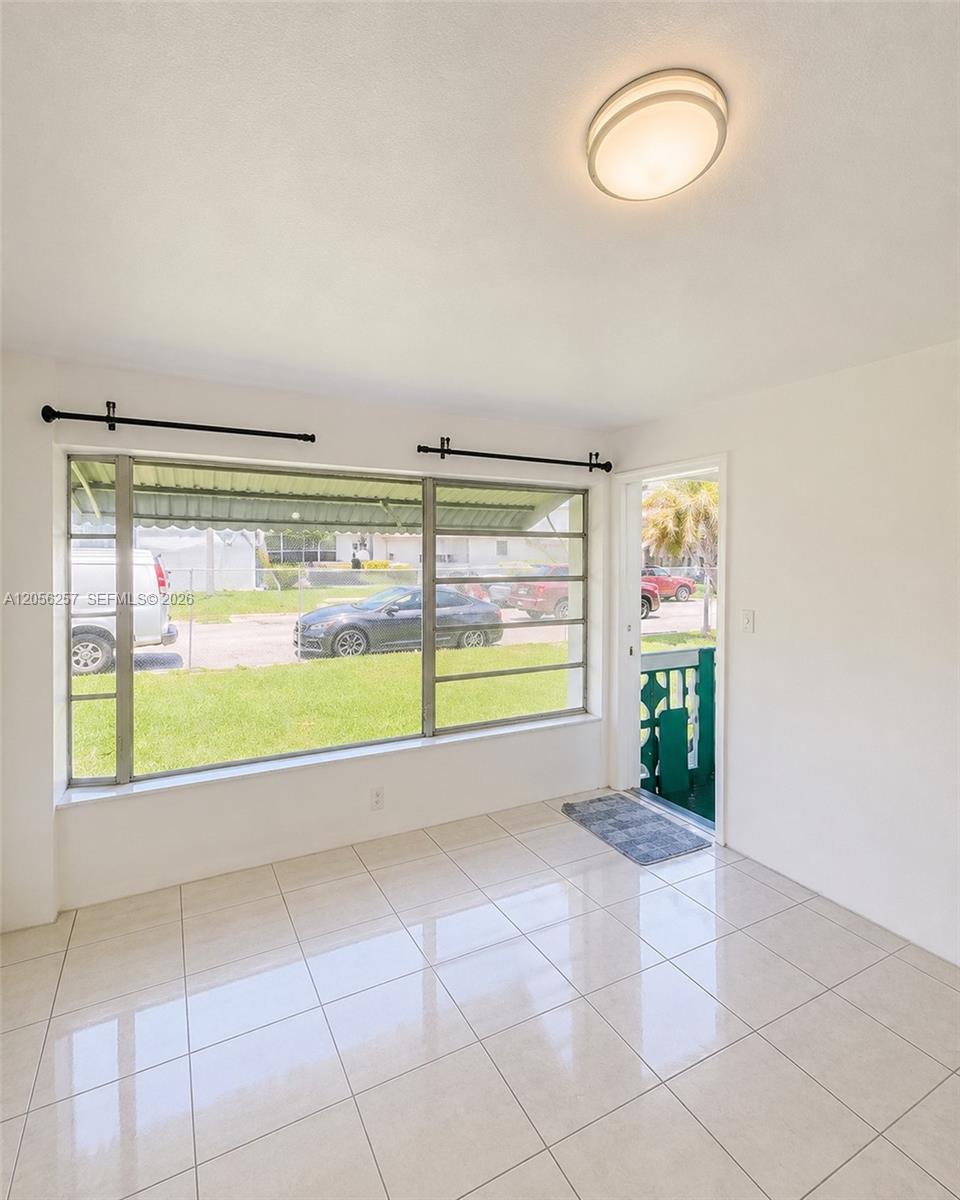 A12056257 Property Photo 4
