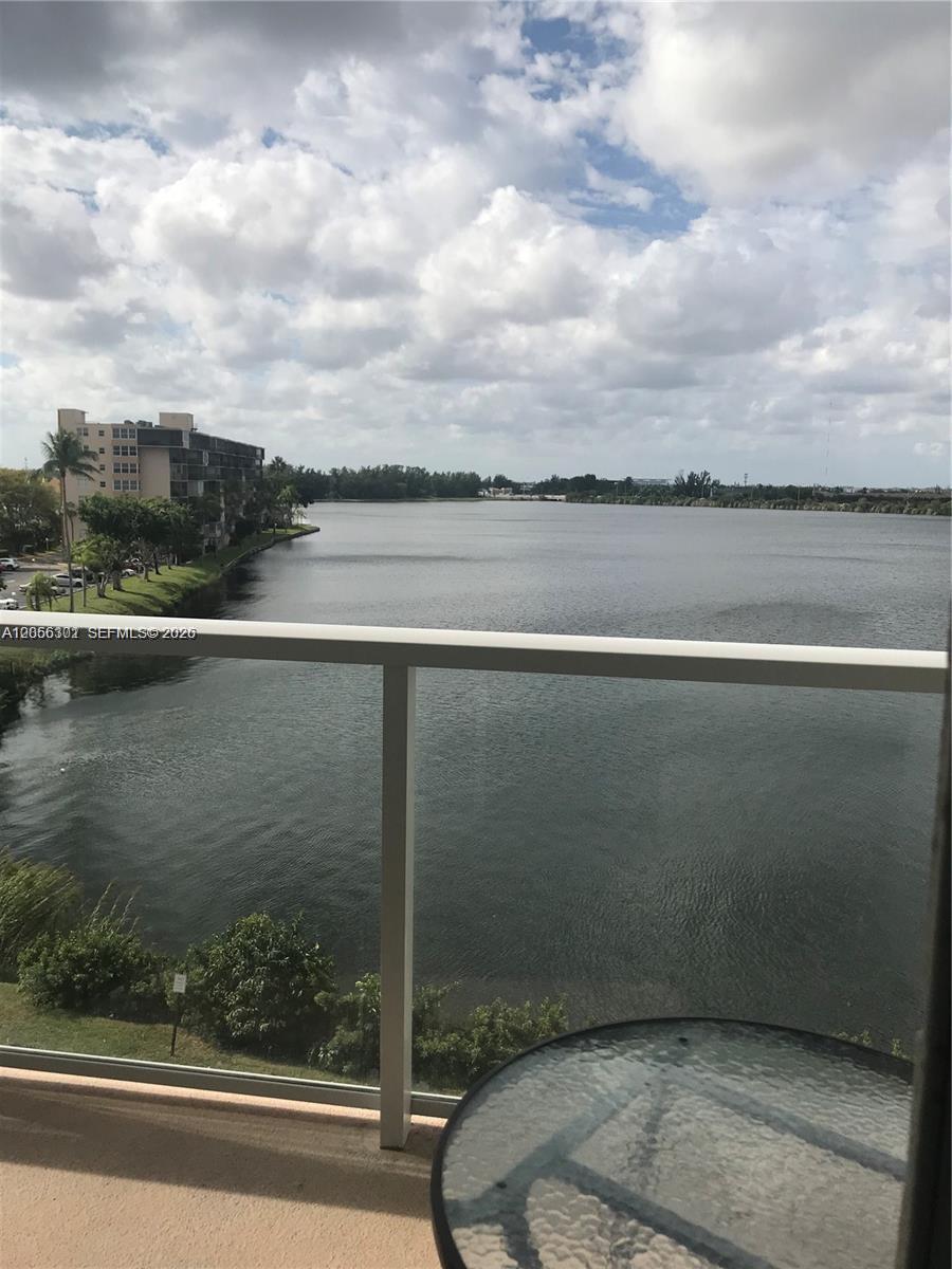 1301 NE Miami Gardens Drive 524W Property Photo 1
