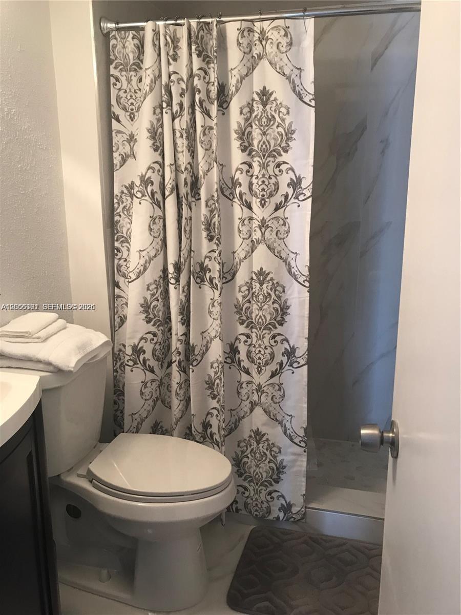 1301 Ne Miami Gardens Drive 524w Property Photo 5