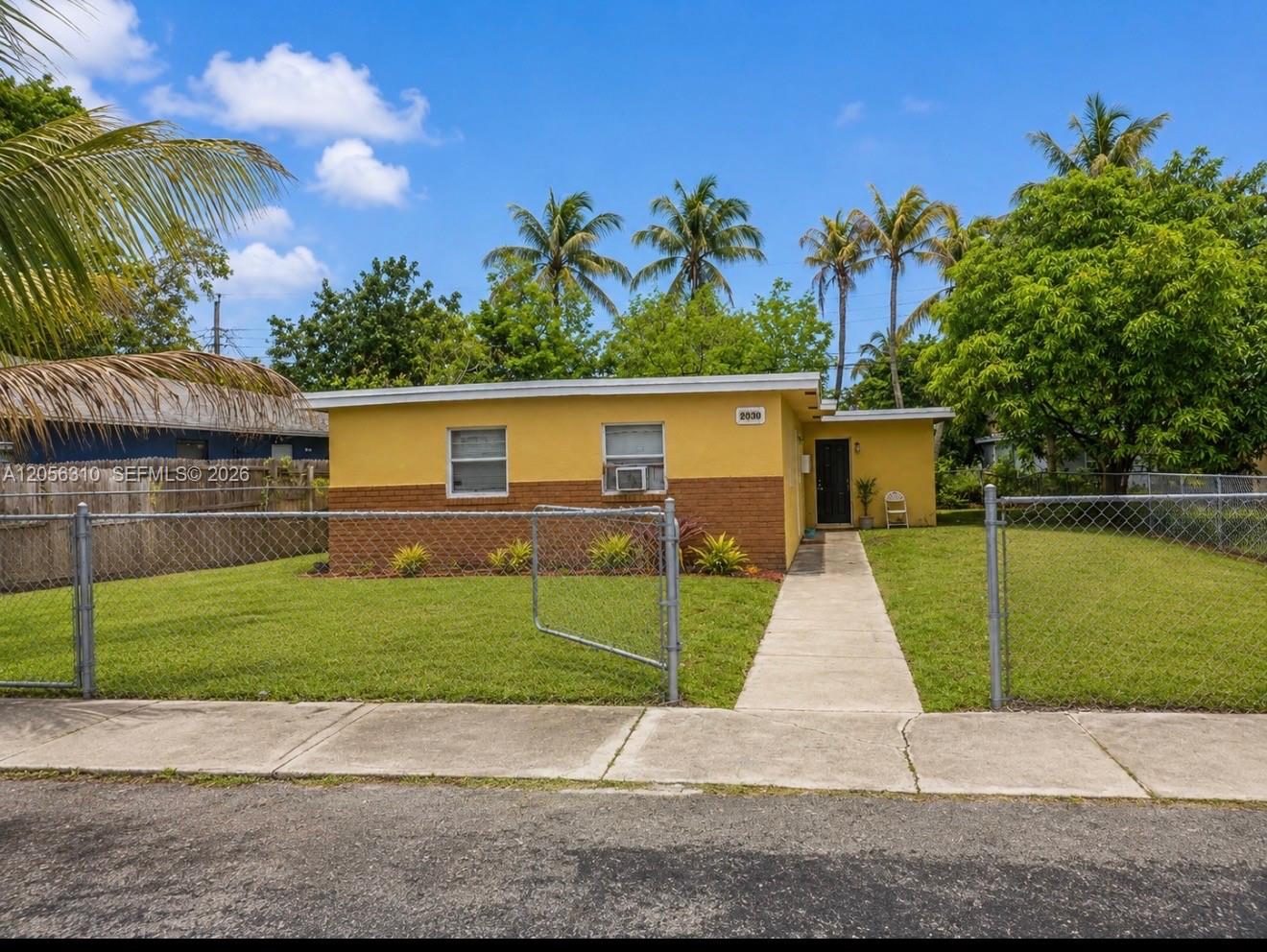 2930 Nw 8th Street Property Photo 1