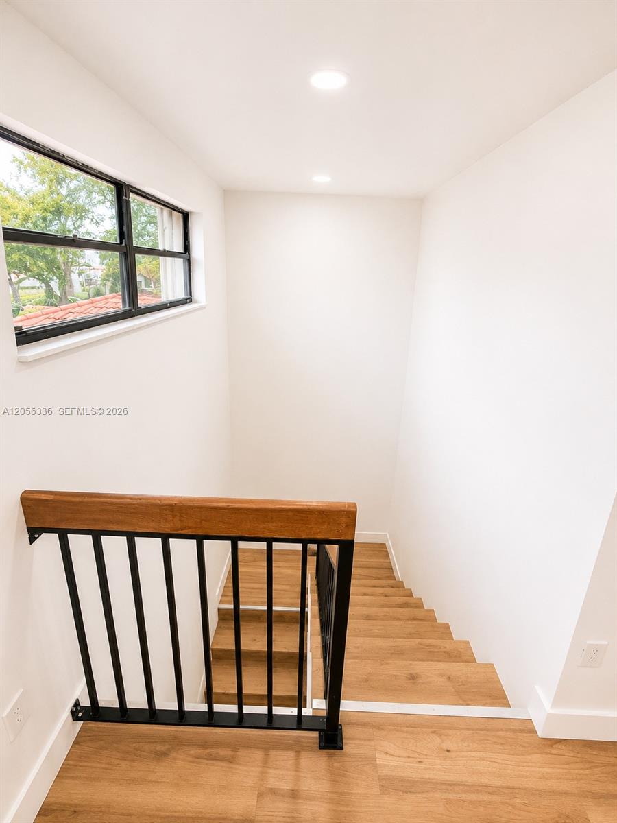 17343 Nw 66th Place Property Photo 13