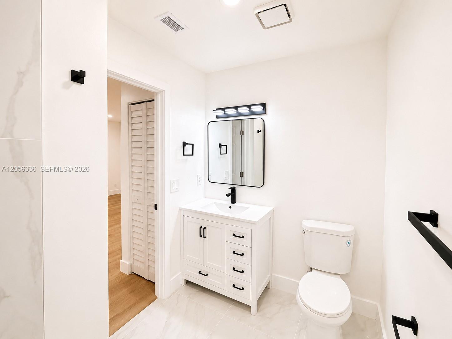17343 Nw 66th Place Property Photo 15