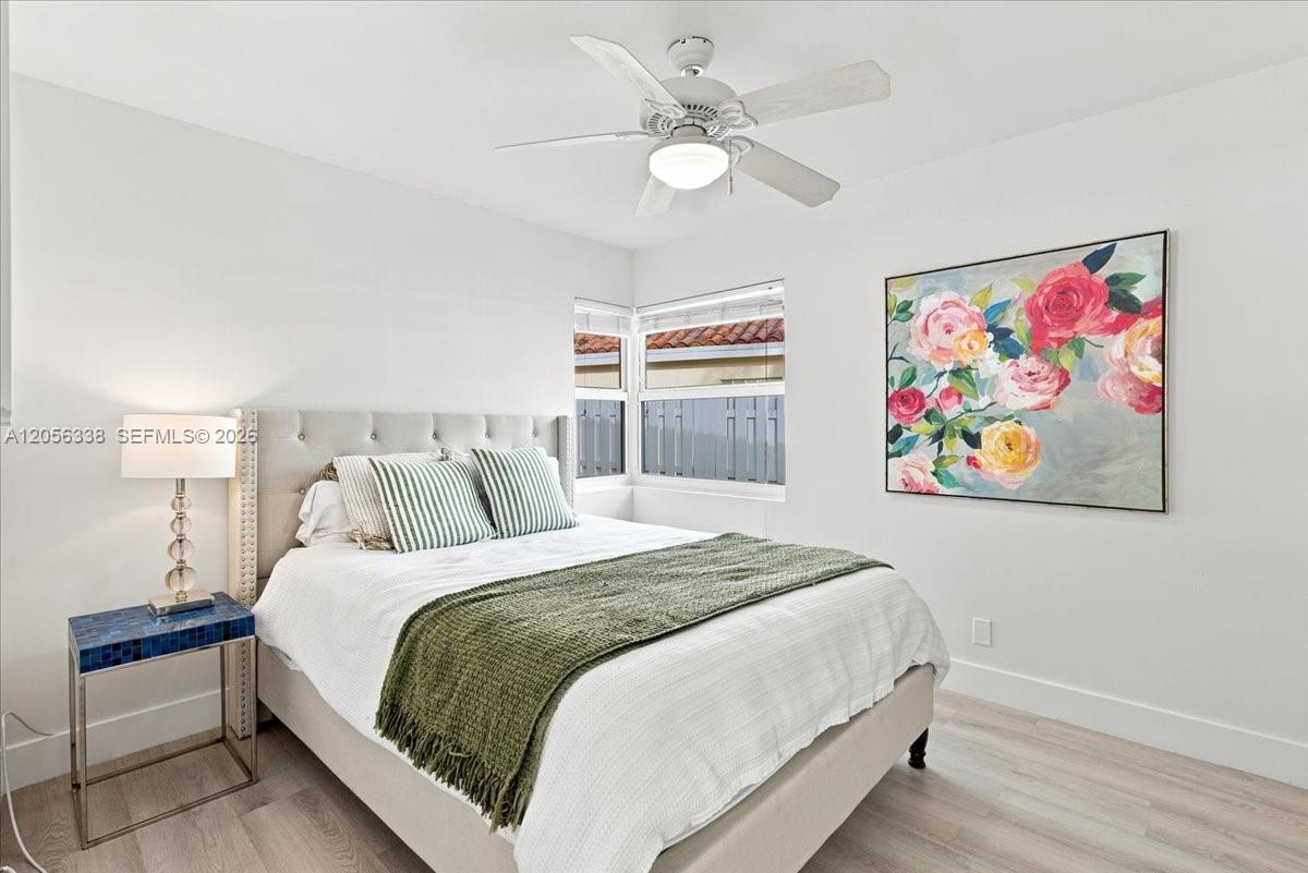 325 Somerset Way Property Photo 16