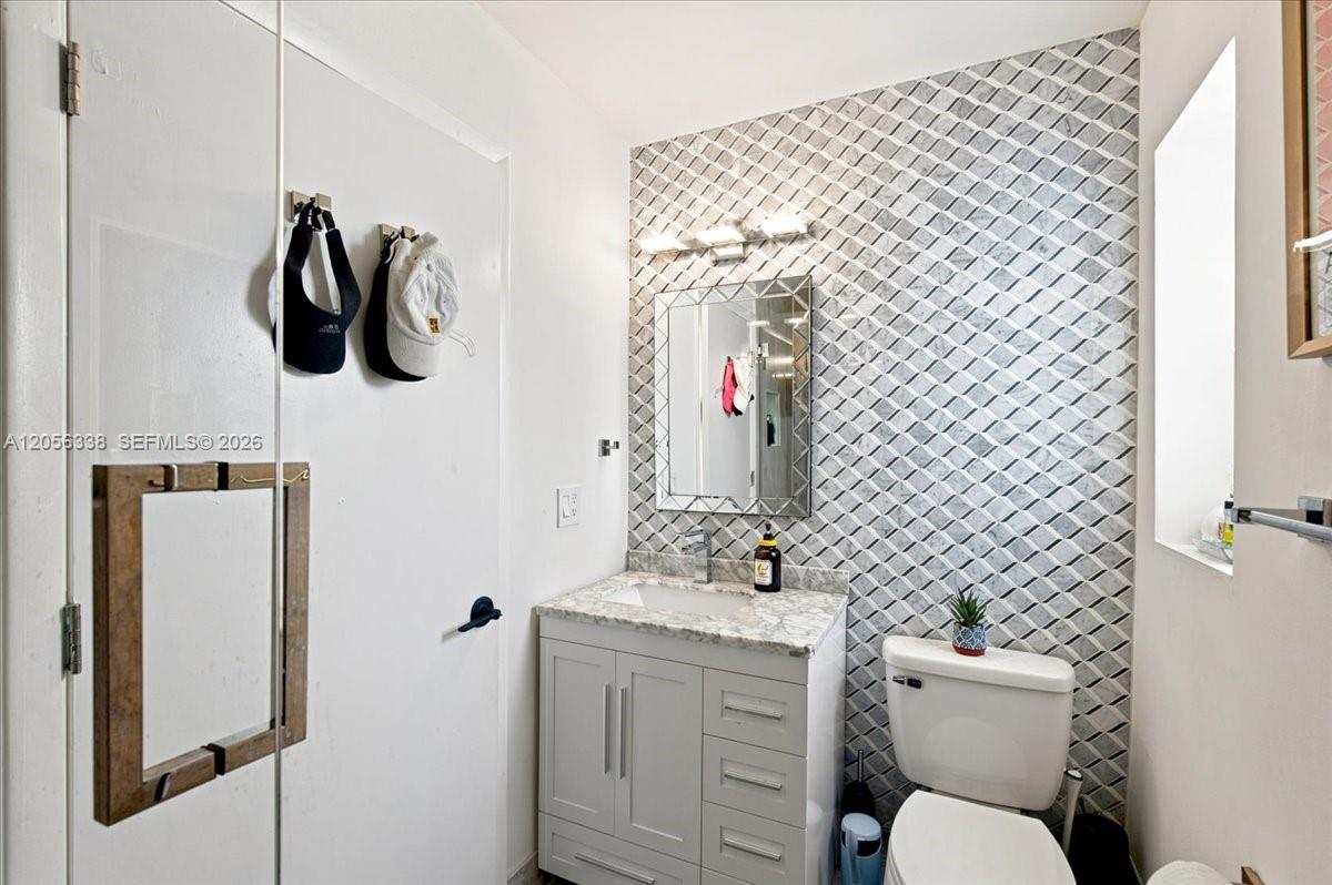 325 Somerset Way Property Photo 18