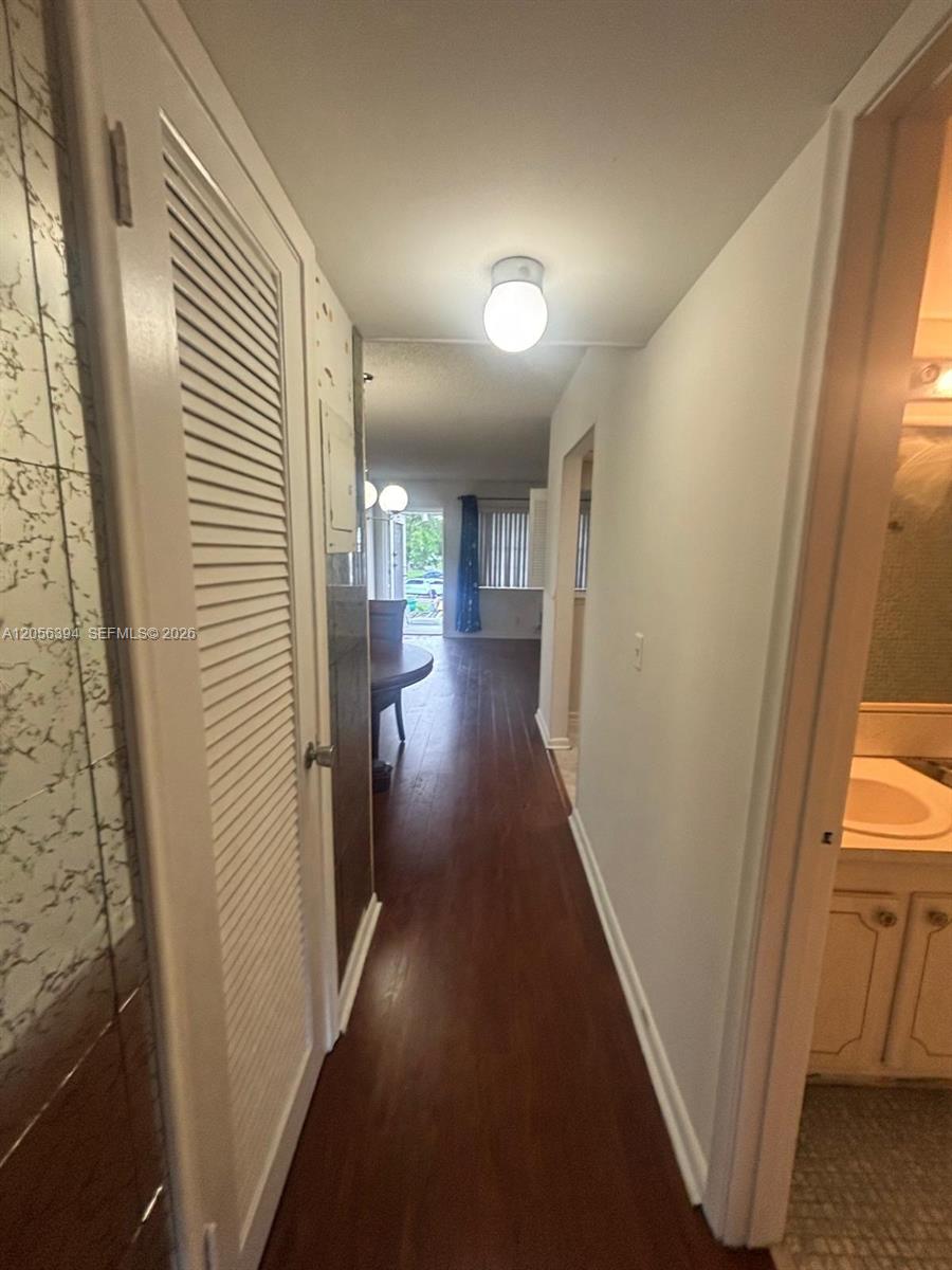 A12056394 Property Photo 8