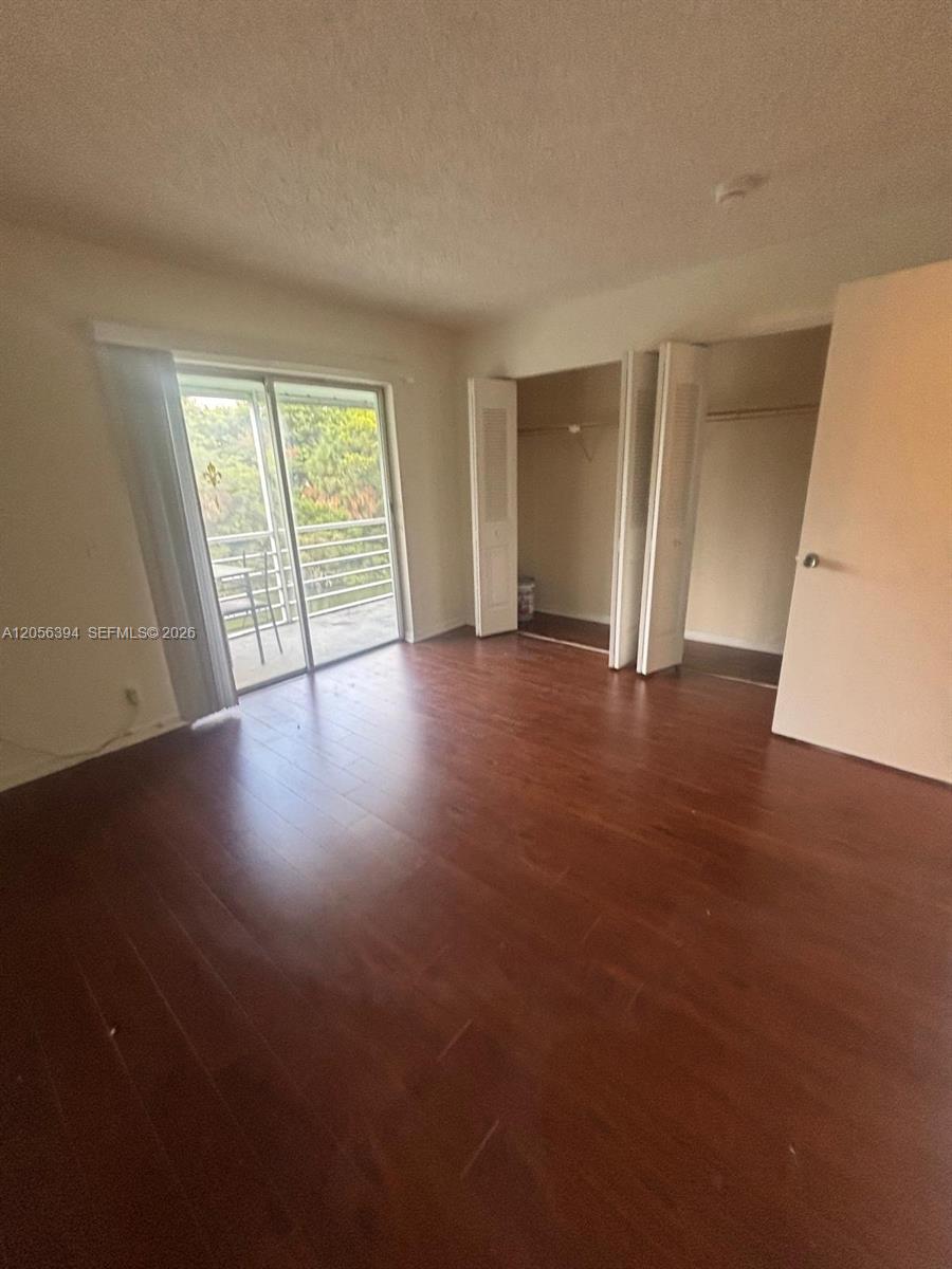 A12056394 Property Photo 9