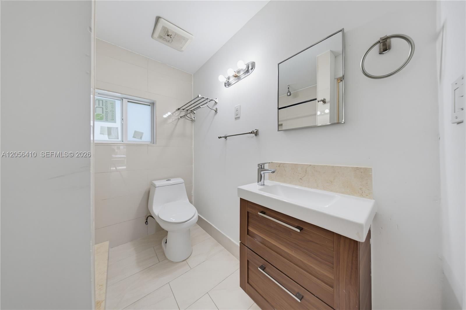 76 W 14 Street Property Photo 13