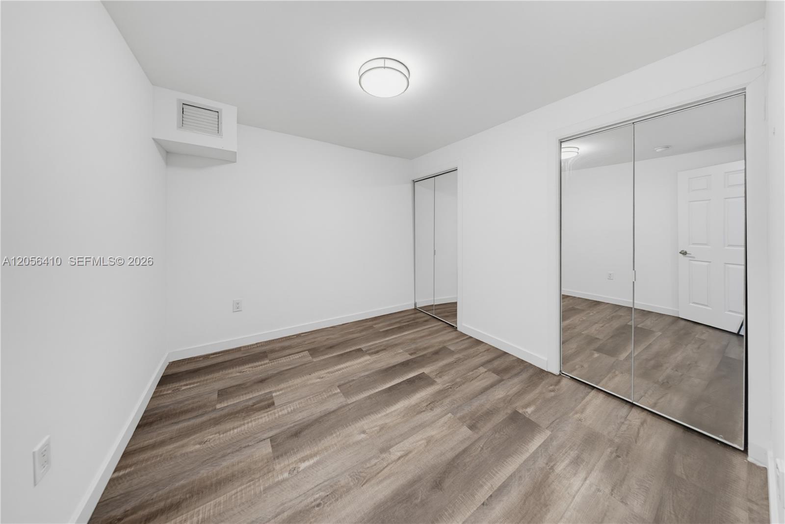 76 W 14 Street Property Photo 16