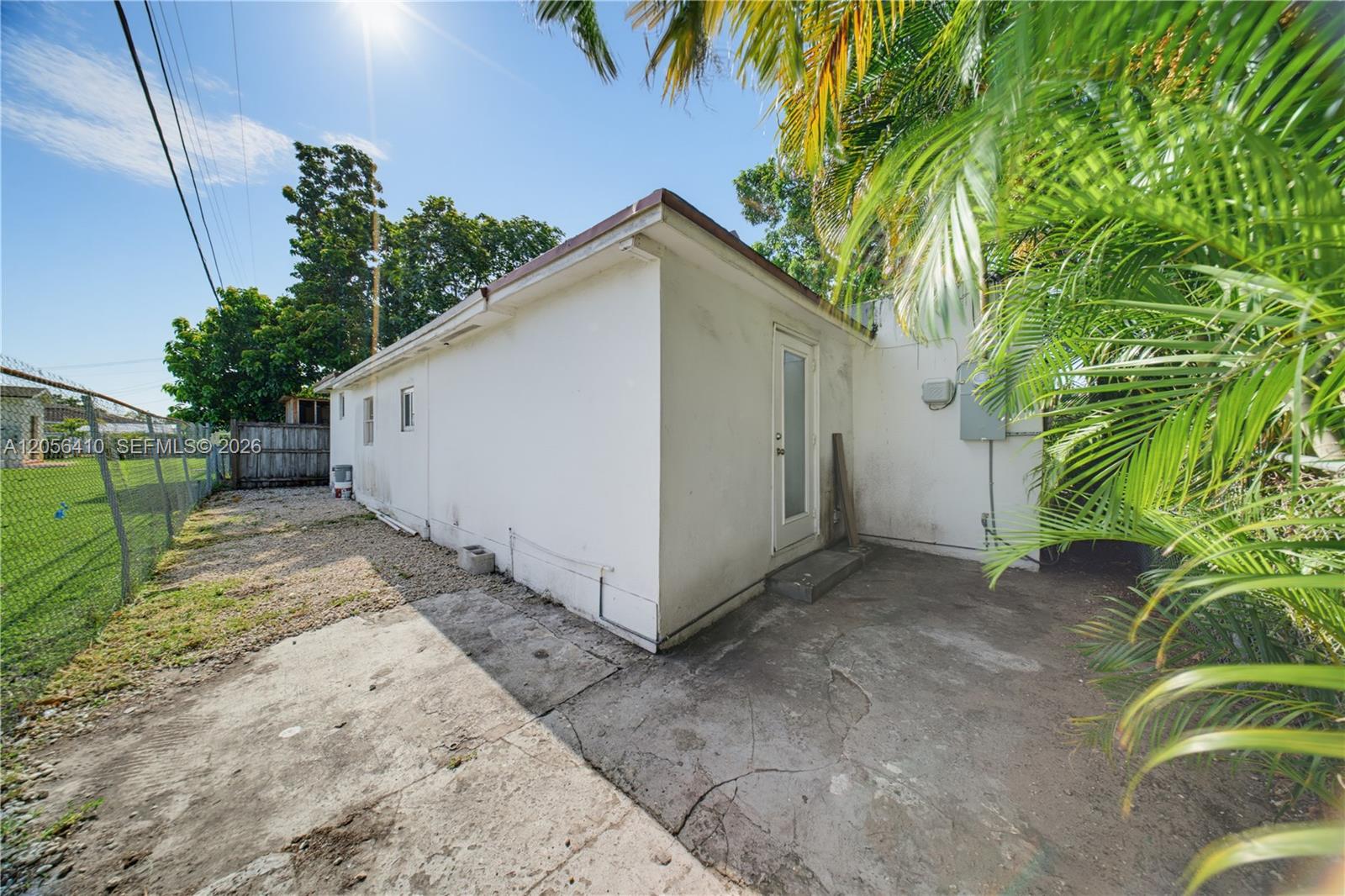76 W 14 Street Property Photo 39