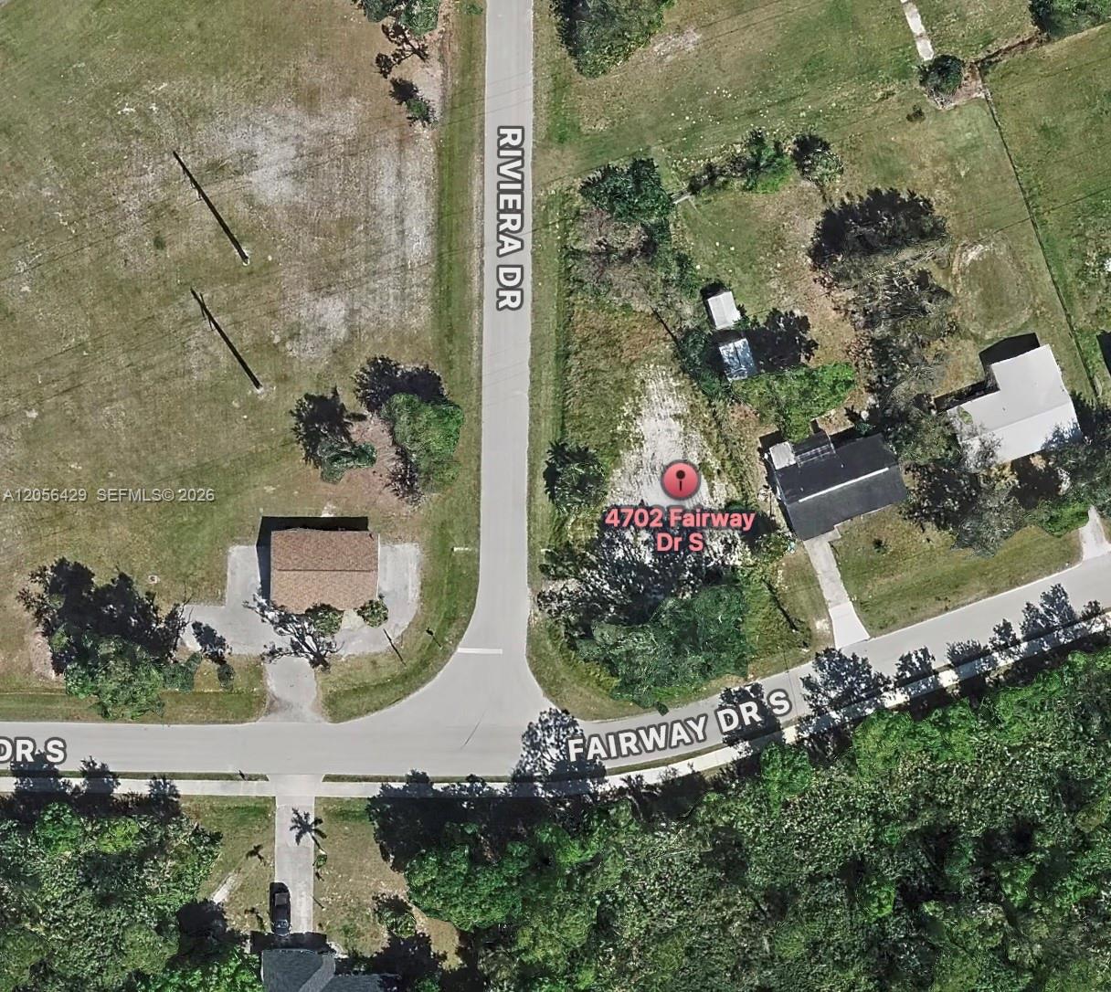 4702 Fairway Drive S Property Photo 1