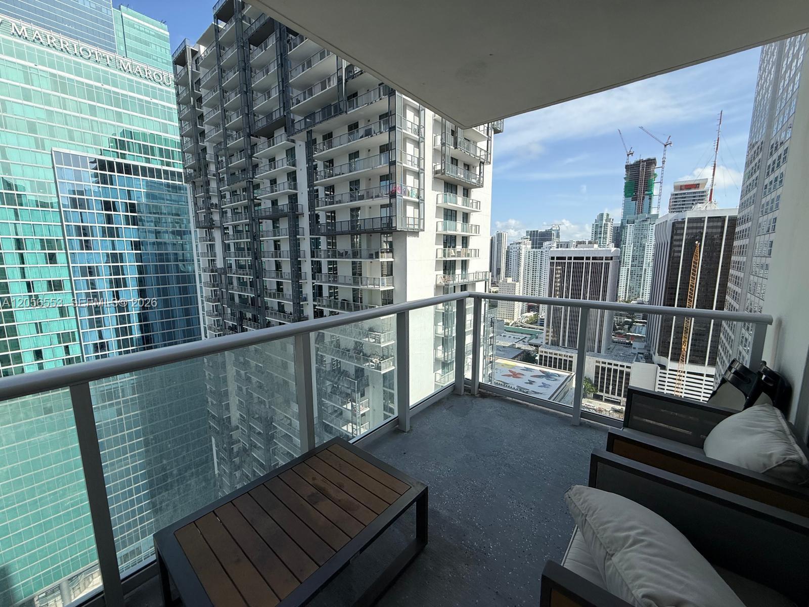 300 S Biscayne Boulevard T-3301 Property Photo 1