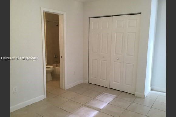 2735 Nw 27th Street Property Photo 13
