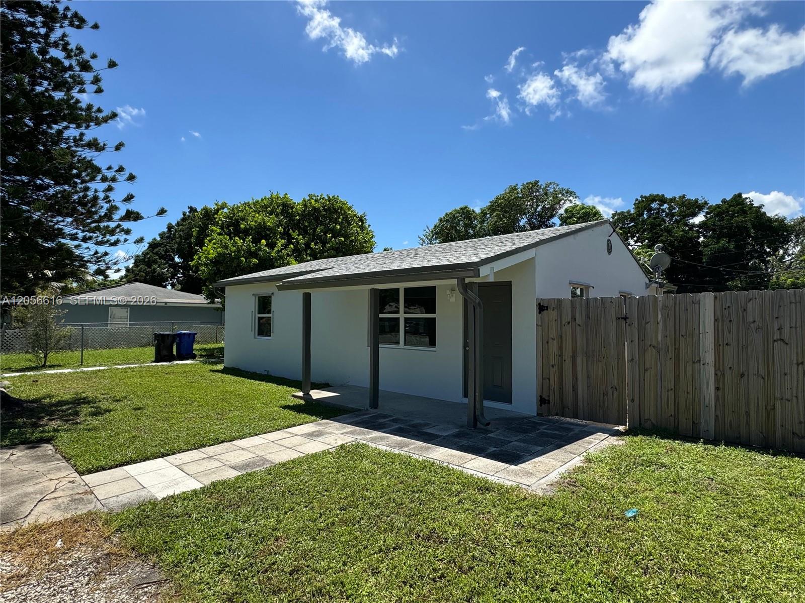 1223-1225 Nw 6th Avenue Property Photo 1