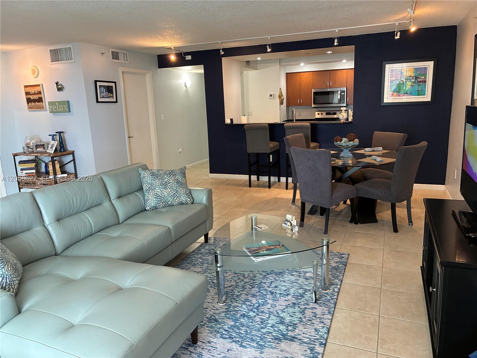 6917 Collins Avenue 1207 Property Photo 3