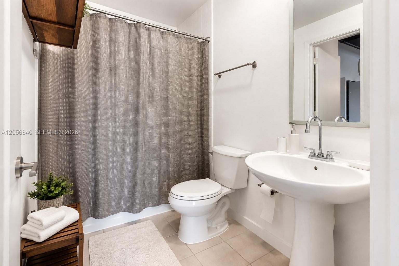 10 S River Drive 708 Property Photo 11