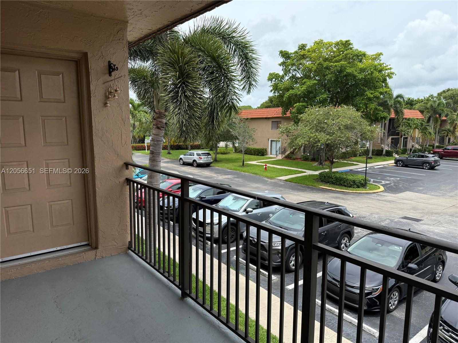 435 Lakeview Drive 201 Property Photo 15