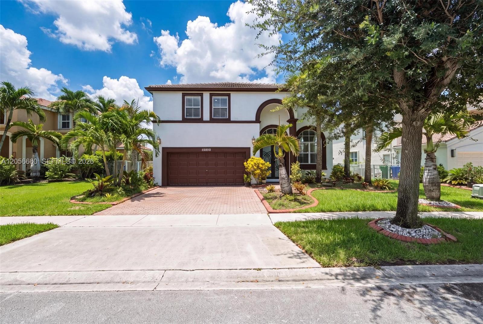 15850 Sw 49th Court Property Photo 1