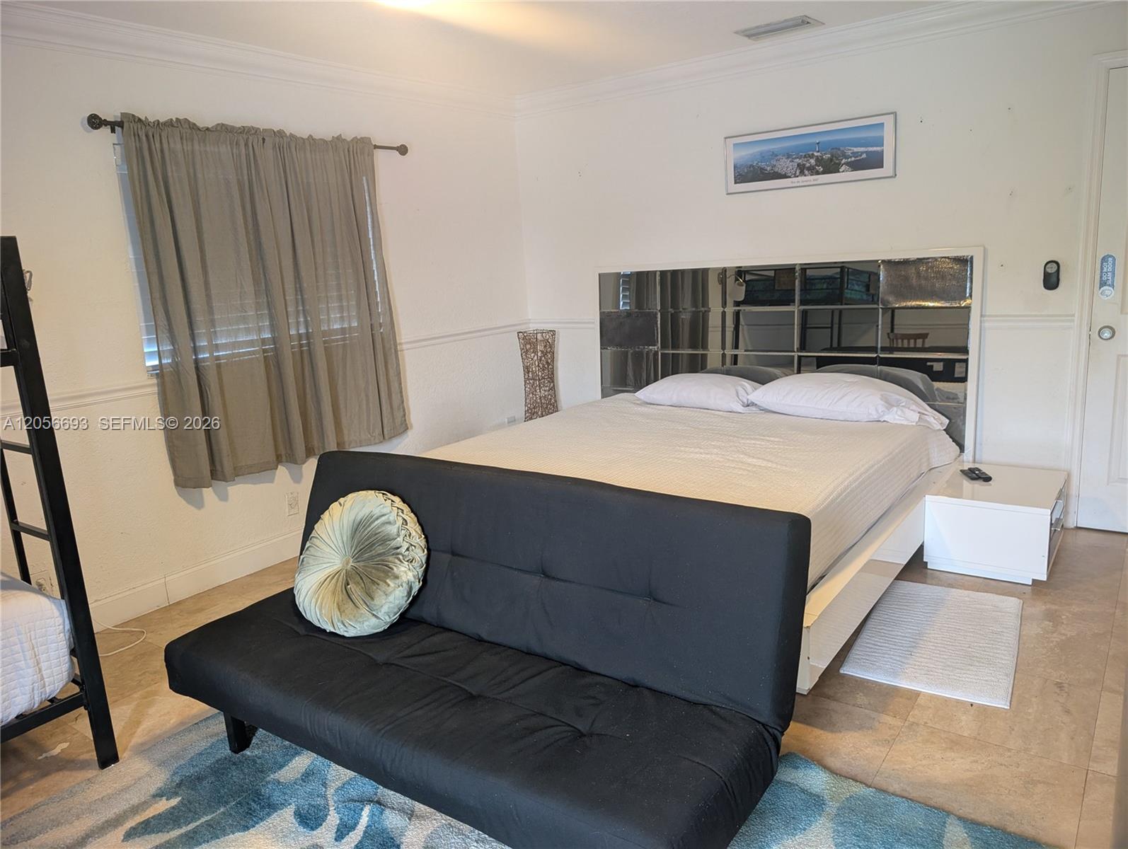 A12056693 Property Photo 5