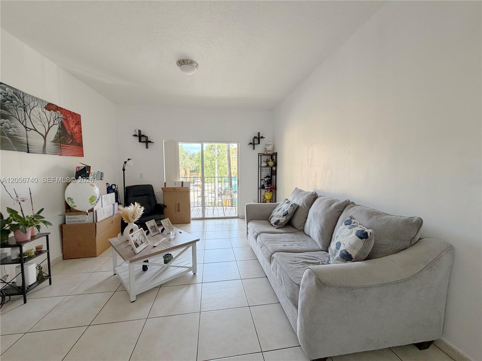 7360 Nw 114th Avenue 201 Property Photo 2