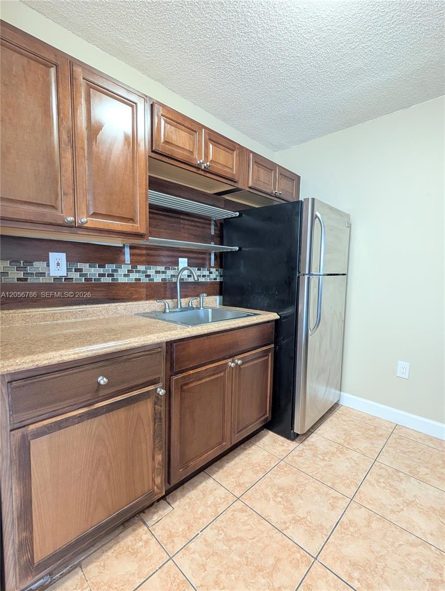 10765 Sw 108th Avenue 303 Property Photo 7