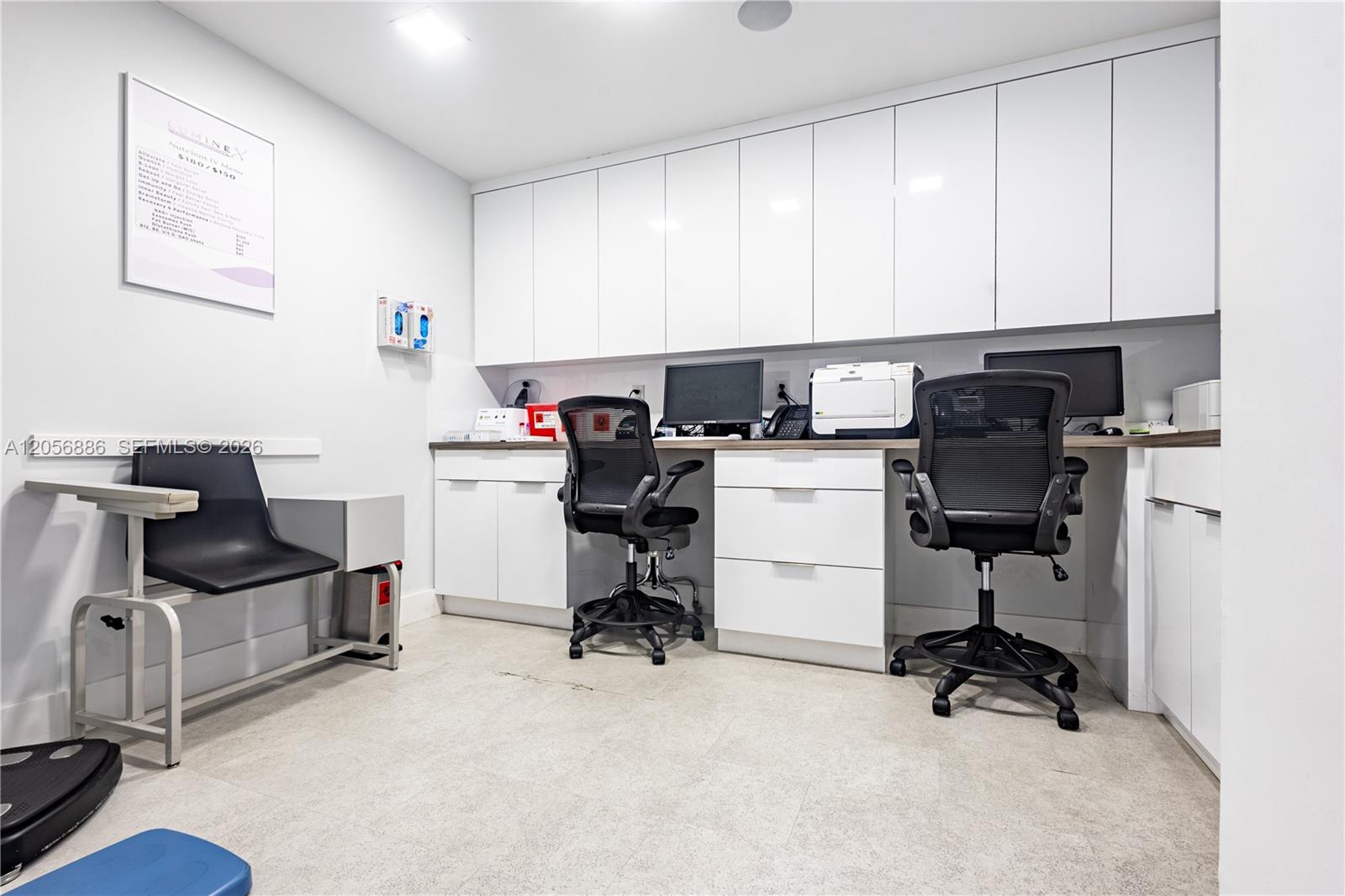 A12056886 Property Photo 7